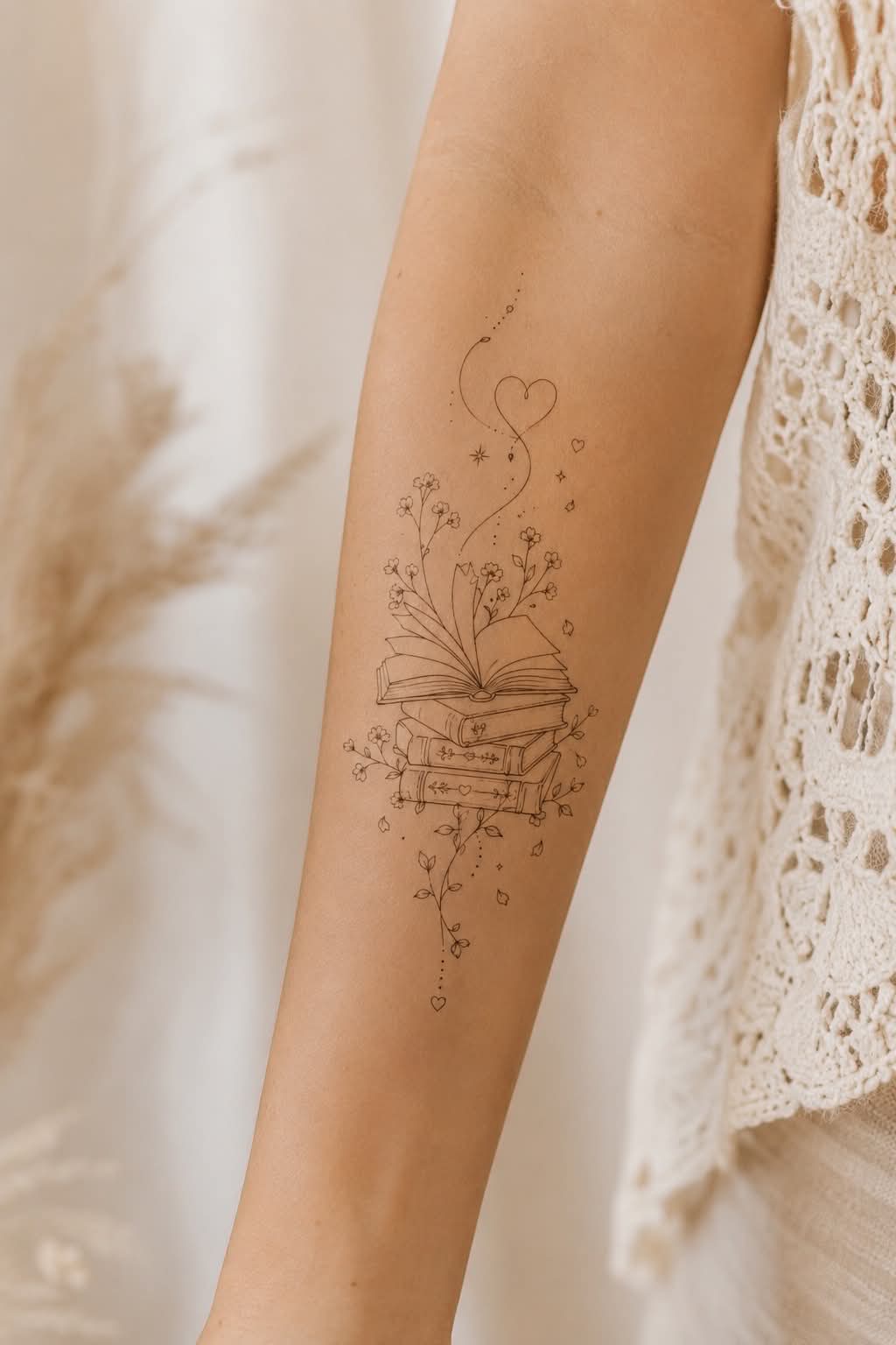 Bookstack Bloom — Bøger · Buket — By Dickow Aalborg